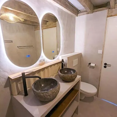 Апартаменты Jungle's Oasis En Plein Coeur De La *